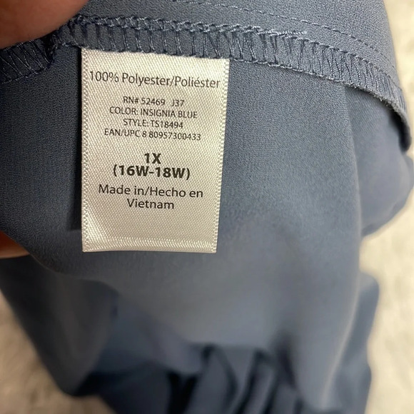 Terra & Sky Women’s Plus Size Blouse - Picture 7 of 9